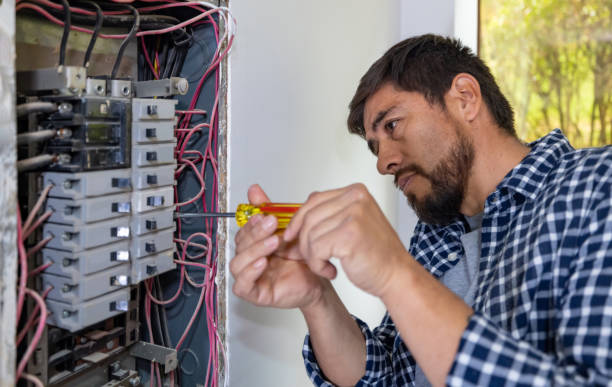 Best Licensed Electrician  in Oak Ridge, NC